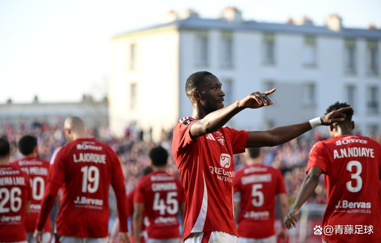 尊龙凯时-摩纳哥主场不敌对手,再遭连败厄运(sp袁绍张角沮授t0阵容)