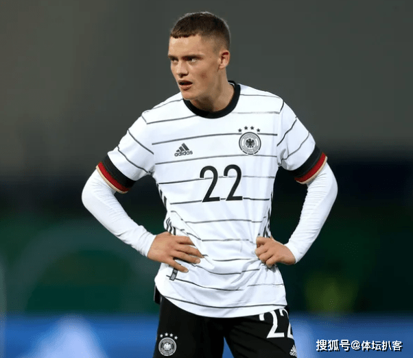 尊龙凯时-关于崭露头角巴列卡诺新星射门破门的信息